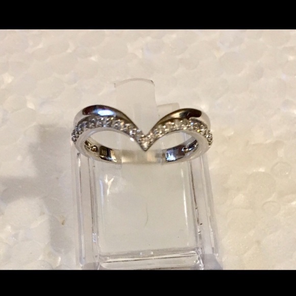 White Diamonds (Kay’s) - Picture 8 of 8